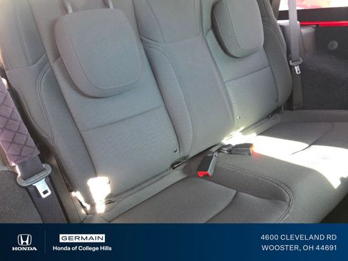 Used 2020 Jeep Wrangler Sport AWD/4WD image 22