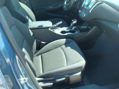 Used 2024 Chevrolet Malibu LT FWD image 24