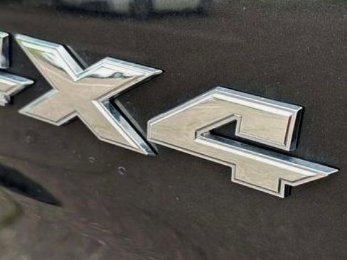 Used 2017 RAM 1500 Express image 20