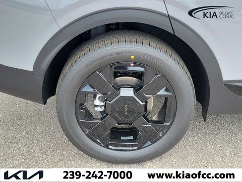 New 2026 Kia Sportage X-Line AWD/4WD image 9