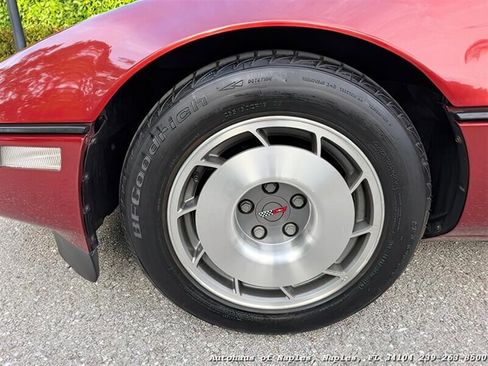 Used 1987 Chevrolet Corvette Convertible RWD image 23