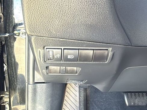 Used 2023 Toyota Corolla Cross LE image 26