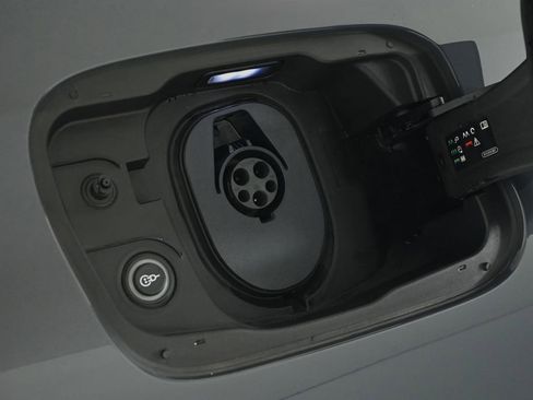 New 2025 Audi S6 e-tron Premium Plus image 27