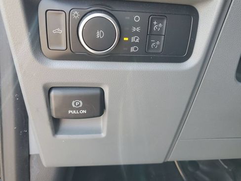 Used 2022 Ford F150 XL w/ Equipment Group 101A High RWD image 23