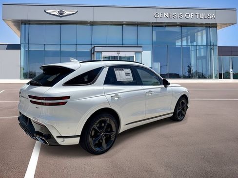 Used 2026 Genesis GV70 2.5T Sport Prestige AWD/4WD image 8