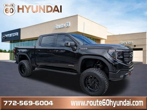 Used 2025 GMC Sierra 1500 AT4 w/ AT4 Premium Package AWD/4WD image 1