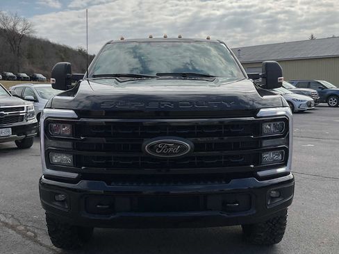 Used 2024 Ford F250 XLT w/ Black Appearance Package image 1