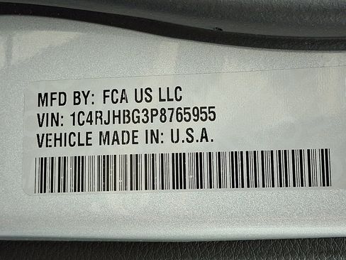 Used 2023 Jeep Grand Cherokee Limited w/ Trailer Tow Prep Group (B) image 30