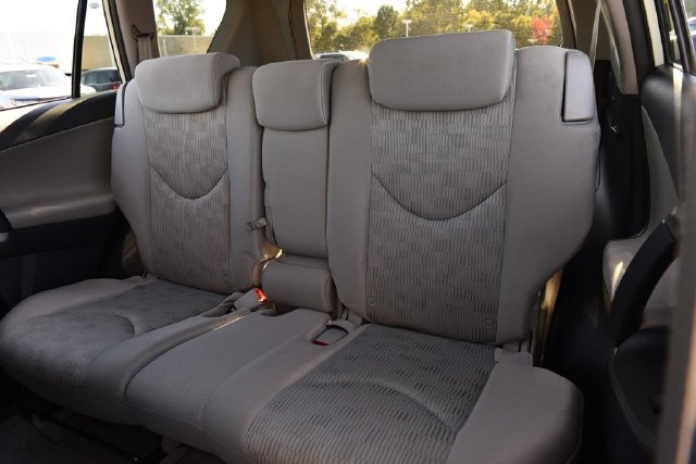Used 2010 Toyota RAV4 2WD w/ Base L4 Extra Value Pkg image 16