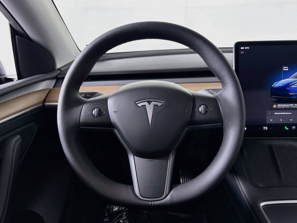 Used 2023 Tesla Model Y Long Range AWD/4WD image 10
