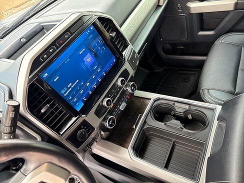 Certified 2022 Ford F350 Lariat w/ Lariat Value Package image 13