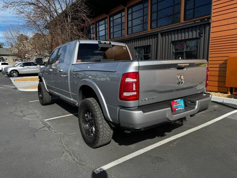 Used 2019 RAM 2500 Limited AWD/4WD image 3