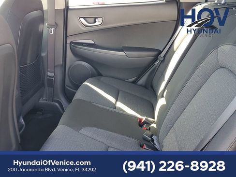 Certified 2023 Hyundai Kona SE image 17