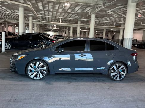 Used 2024 Toyota Corolla SE FWD image 5