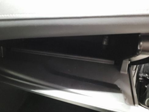 Used 2020 Toyota Camry SE image 53