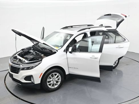Used 2022 Chevrolet Equinox LT AWD/4WD image 38