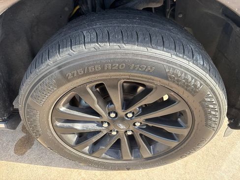 Used 2019 Ford Expedition Max Limited RWD image 36