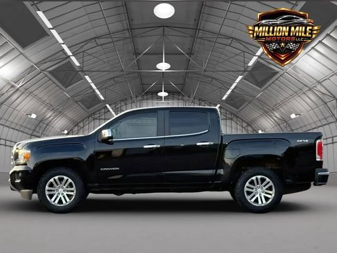 Used 2016 GMC Canyon SLT w/ Driver Alert Package AWD/4WD image 8