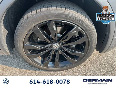 Used 2020 Volkswagen Tiguan SE R-Line AWD/4WD image 14