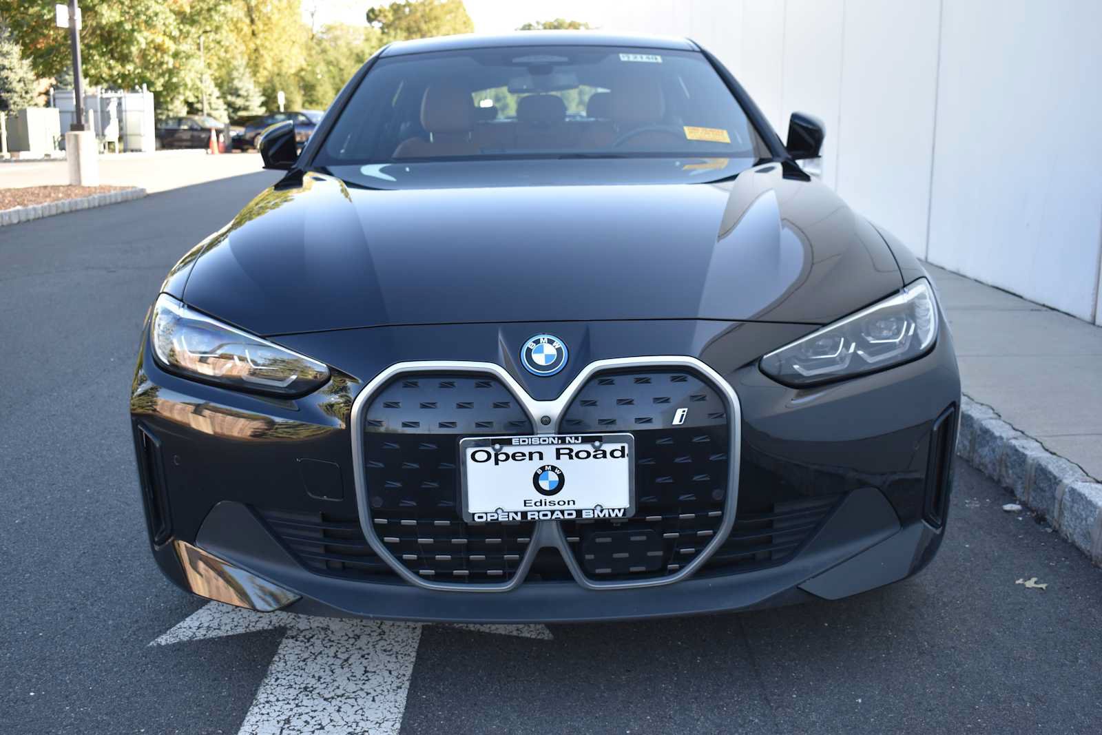 Used 2024 BMW i4 xDrive40i w/ Premium Package AWD/4WD image 2