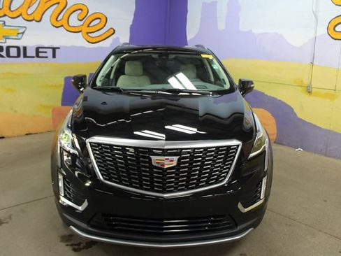 Used 2025 Cadillac XT5 Premium Luxury w/ Technology Package AWD/4WD image 7