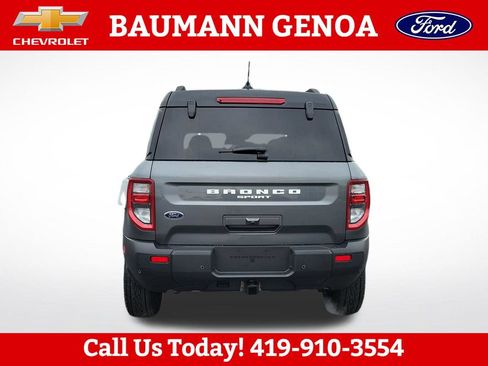 Used 2025 Ford Bronco Sport Badlands AWD/4WD image 4