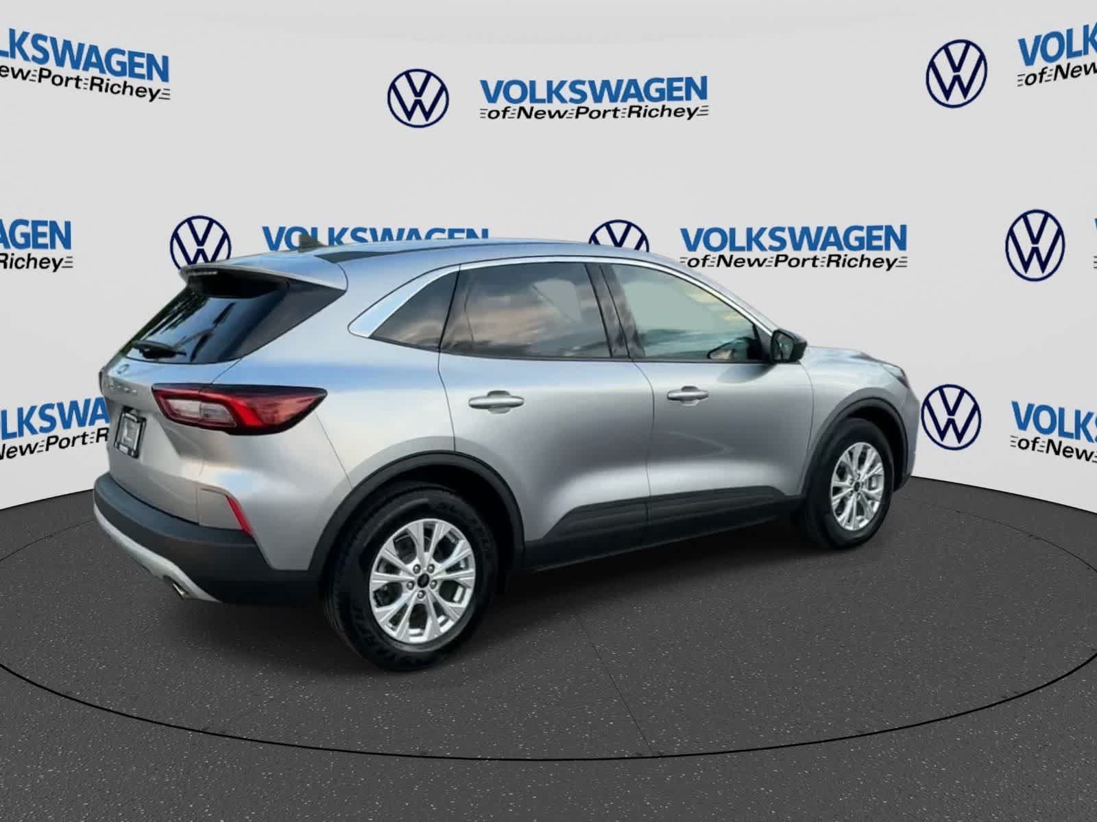 Used 2024 Ford Escape Active FWD image 8