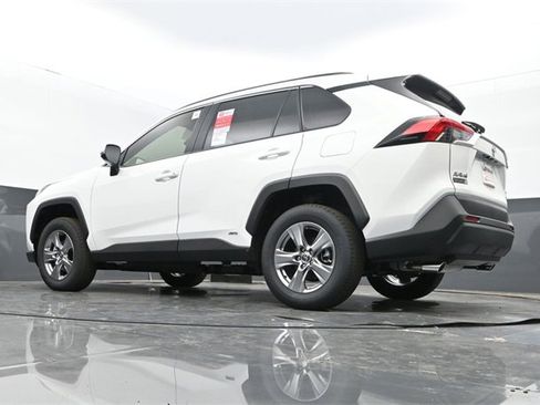New 2025 Toyota RAV4 XLE w/ Convenience Package image 25