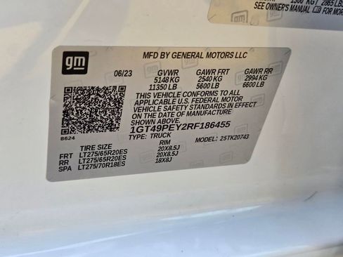 Used 2024 GMC Sierra 2500 AT4 w/ AT4 Premium Plus Package image 37