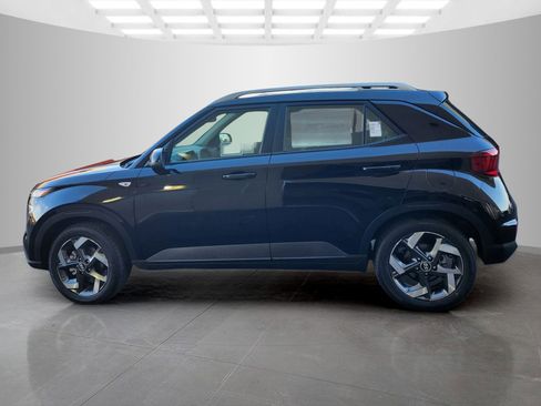 New 2026 Hyundai Venue SEL FWD image 4