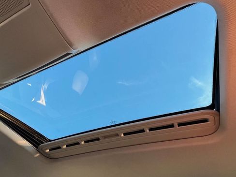 Used 2011 Volkswagen Jetta SE image 15