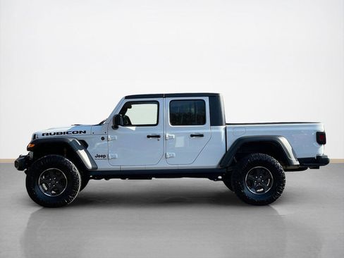 Certified 2022 Jeep Gladiator Rubicon w/ Cold Weather Group image 4