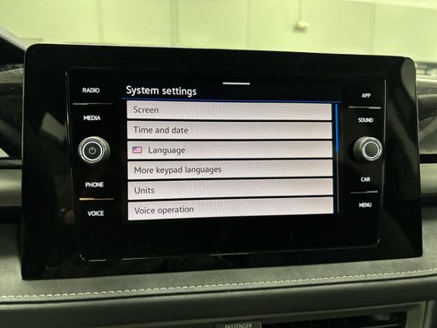 New 2025 Volkswagen Taos SE image 23