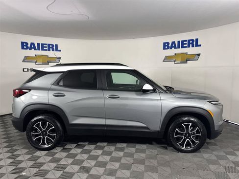 Used 2025 Chevrolet TrailBlazer ACTIV w/ Driver Confidence Package AWD/4WD image 6