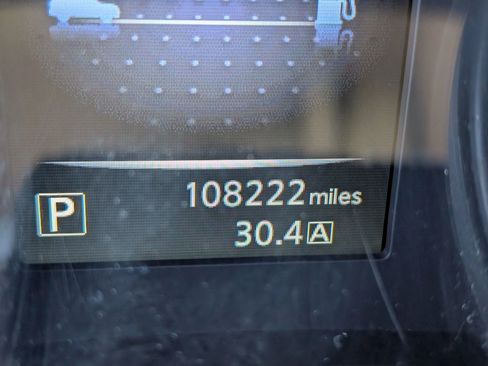 Used 2015 Nissan Rogue SL w/ SL Premium Package image 20