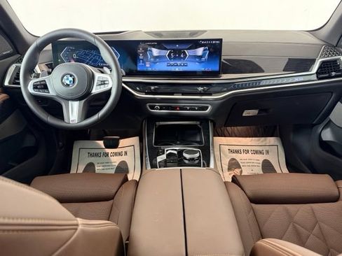 Used 2026 BMW X5 xDrive40i w/ M Sport Package AWD/4WD image 18