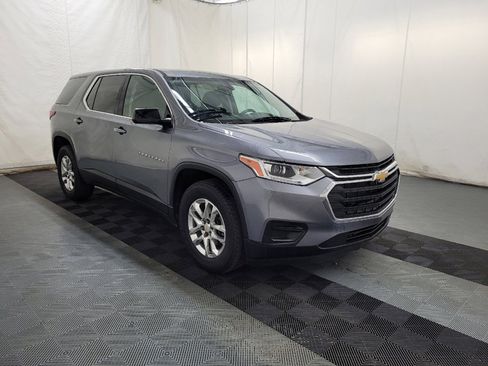 Used 2020 Chevrolet Traverse LS AWD/4WD image 13