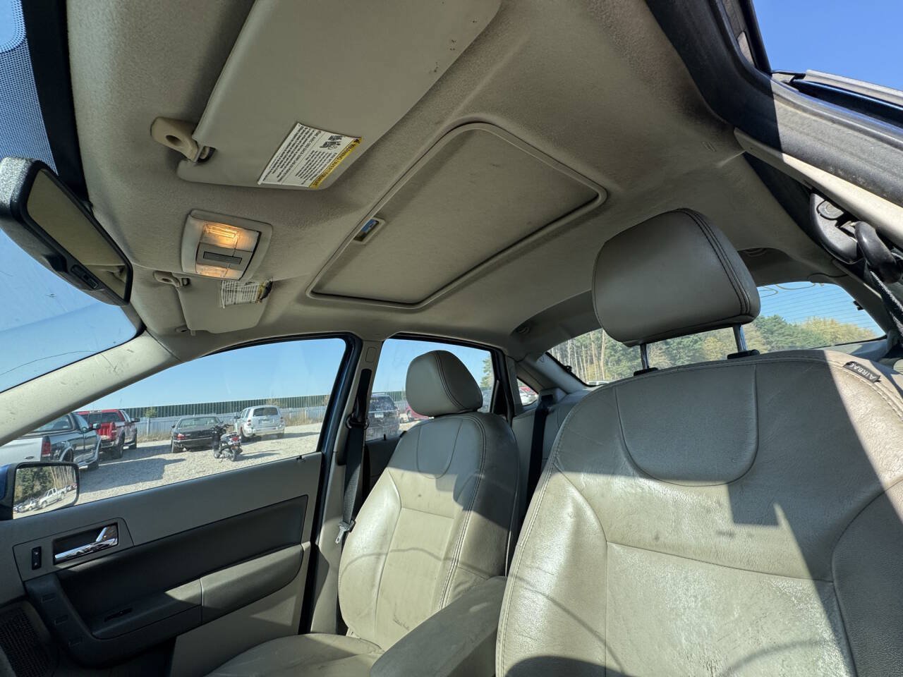 Used 2008 Ford Focus SES FWD image 32
