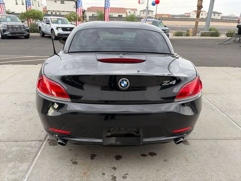 Used 2011 BMW Z4 sDrive35i RWD image 4