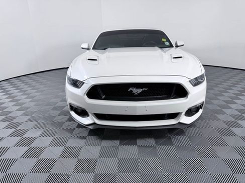 Used 2017 Ford Mustang GT Premium image 3
