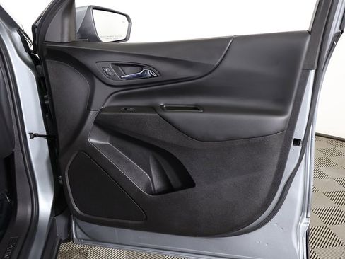 Used 2024 Chevrolet Equinox LT image 24