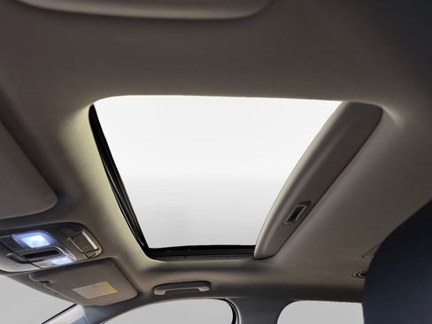 Certified 2022 Kia Telluride EX w/ EX Premium Package image 23