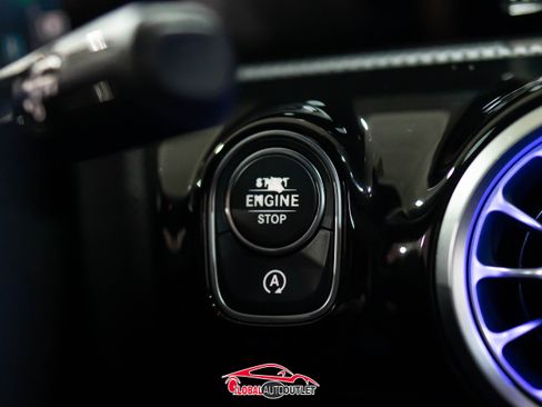 Used 2019 Mercedes-Benz A 220 4MATIC image 31