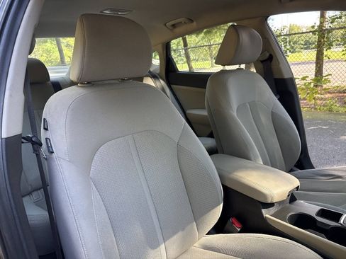 Used 2016 Kia Optima LX FWD image 20