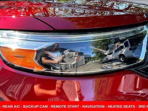 Used 2021 Ford Explorer XLT w/ Equipment Group 202A AWD/4WD image 31