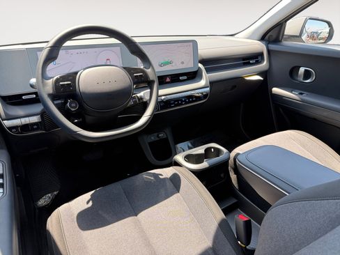 Certified 2024 Hyundai Ioniq 5 SE RWD image 15