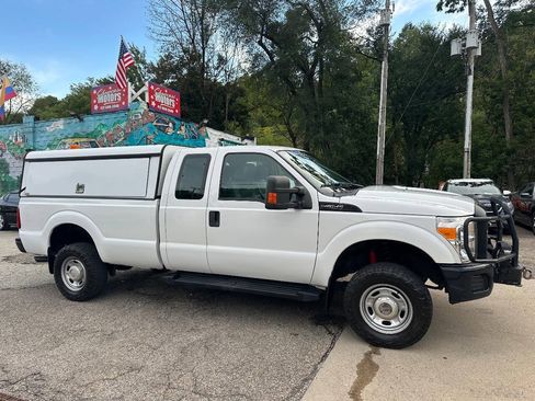 Used 2016 Ford F250 XL w/ Power Equipment Group AWD/4WD image 1