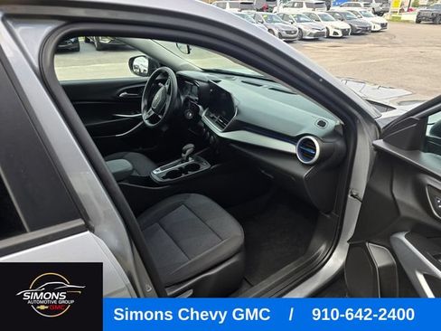 Used 2024 Chevrolet Trax LS w/ Driver Confidence Package FWD image 41