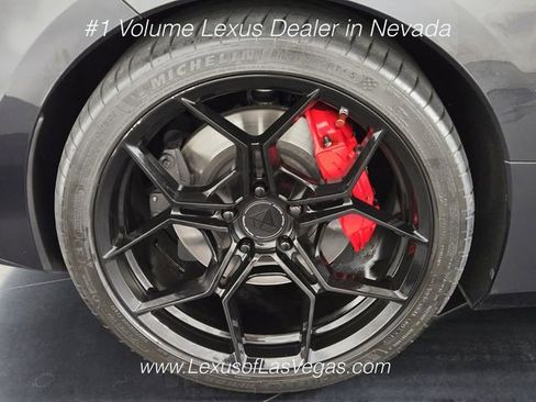 Used 2023 Chevrolet Corvette Stingray Premium Cpe w/ Z51 Performance Package RWD image 10