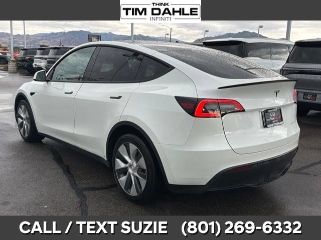 Used 2024 Tesla Model Y Long Range AWD/4WD image 6